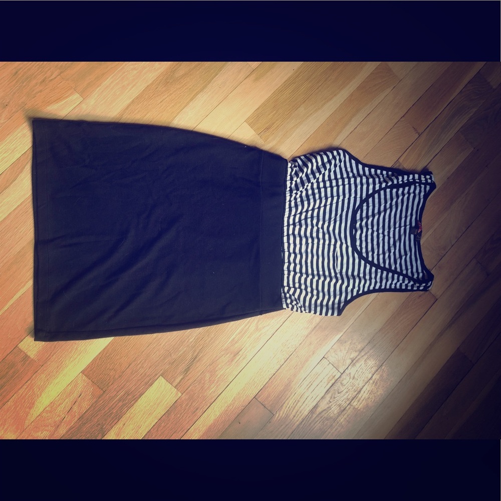 Jersey knit dress with tank top style top